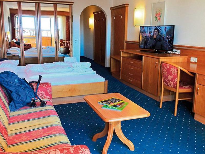 AA4F4469A9937333202BEE841AC21BEB