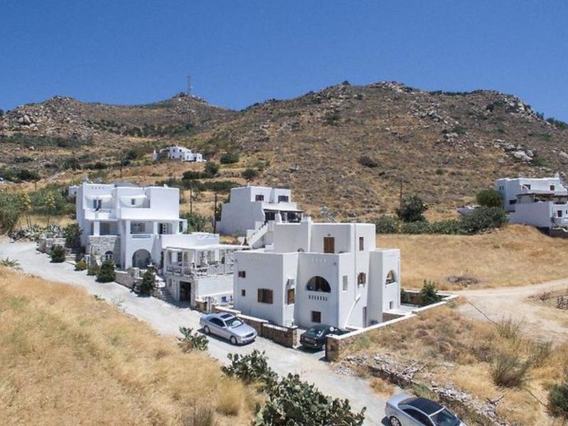 656B2CD3B039CD43D2C4BE983EBA3B88