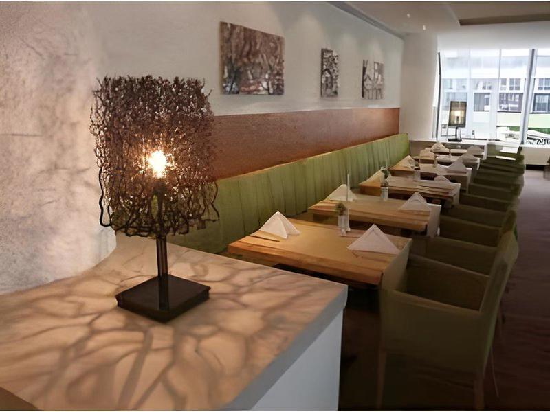 103A6CFFA56B8A3D4E3D1A44A08E32B6