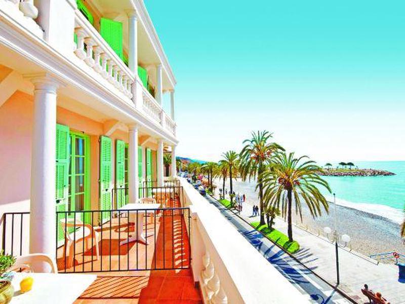 03CC5FC6BFF668D5E6A6E50ABE991F27