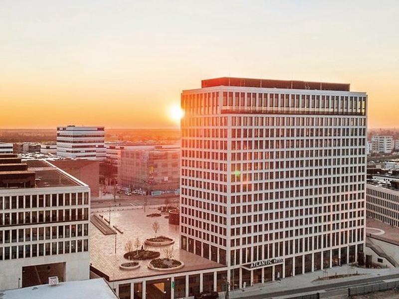 282EE6073D9E19144CB62181806A3482