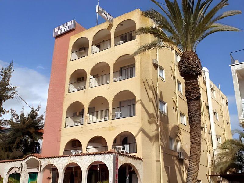 12EE0E9E5C4DAF55EC1A8C8CDE5081C3