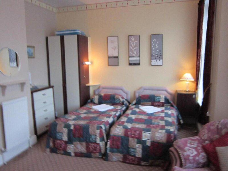 12F904AC430289E92E54A5506B9BB508