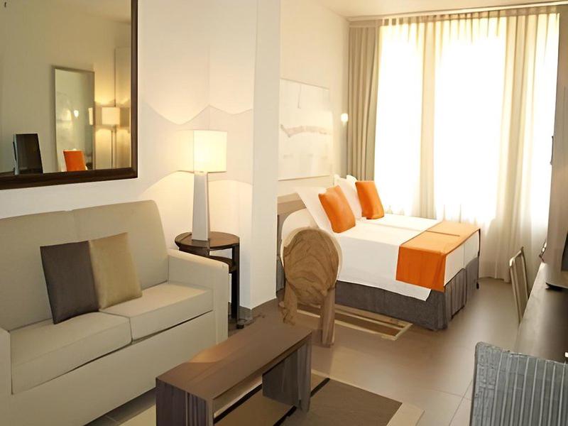 274F7AC9A03C14E8F923A0A8409C16C6