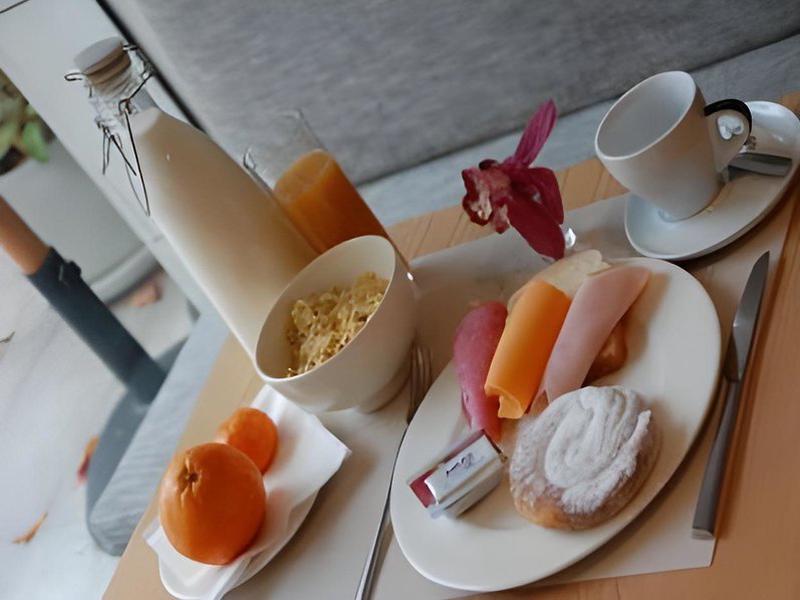 5E517CD1CD7EE5A6C587B41EE429D569