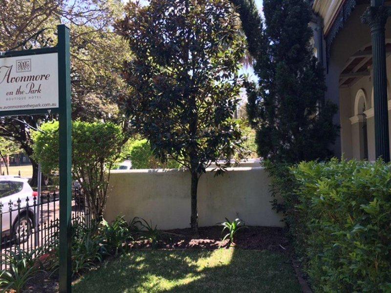 CD8A8FB33DB2D5976F7E15BFBCF88368