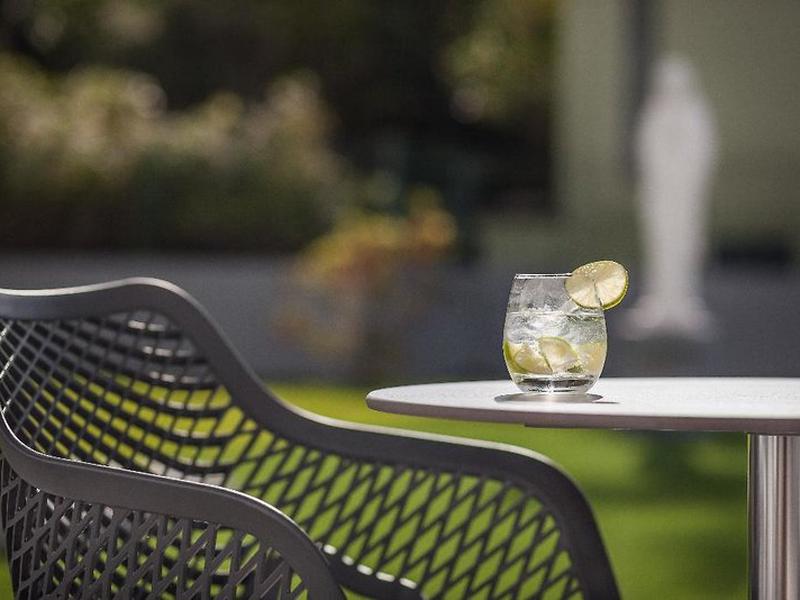 6643238917599B7F34BA041F0410861A