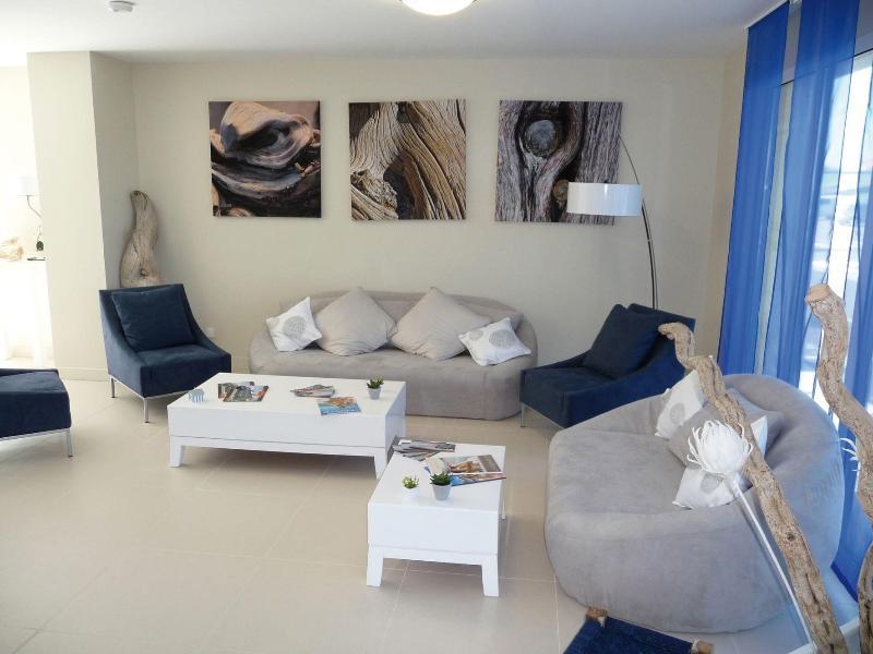 B58AB7665C8E4F34512BF707FBC86A0D