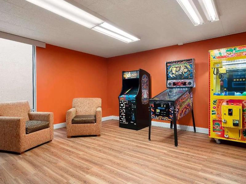 01D9B69926A099C8A8575959A15DB896