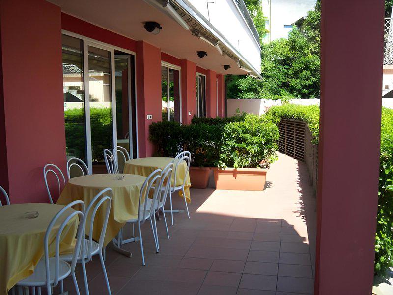 B2B0E62BF4296A7FCC0E3C36FAB3F142