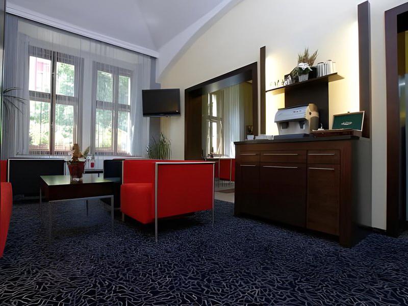 BAE58B884B90CE7211075222EEAEACAF