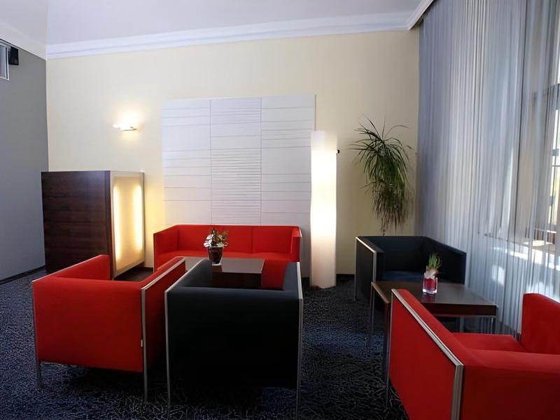 017002226CB628FF90FE7FF0C17126B5