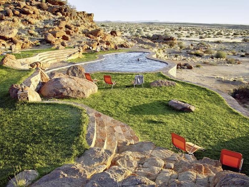 80445E6294E949AB1739C158242BB5BC