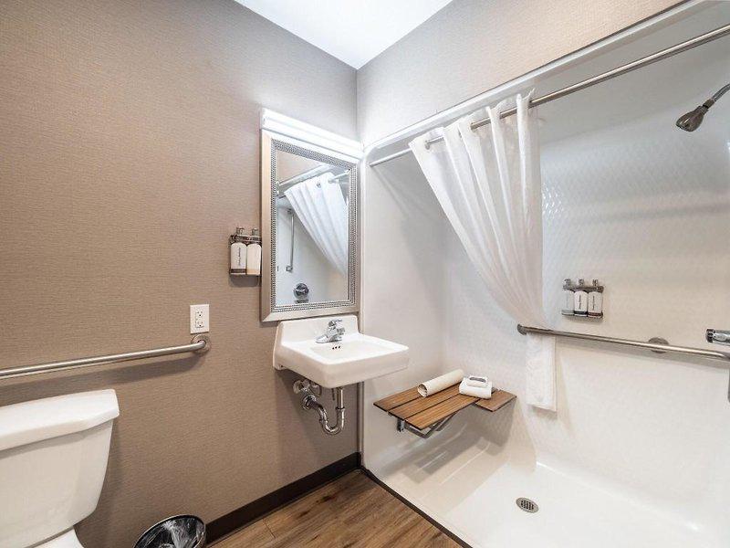 27765D784E49B8A452CD0F9DAE31EEFC