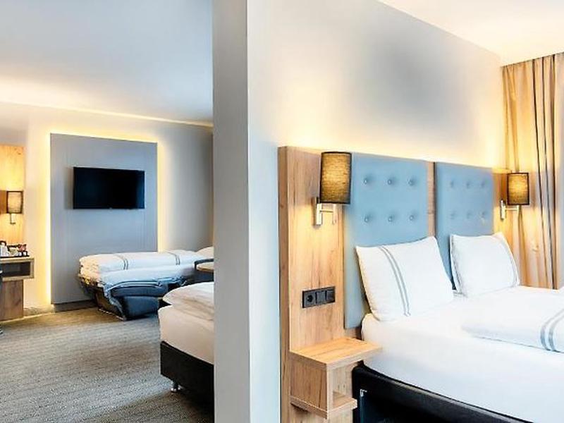 2425749D6DAAE3D3AEA634EA15E32475