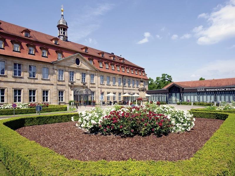 02397F640E2A95349A63F89292340C30