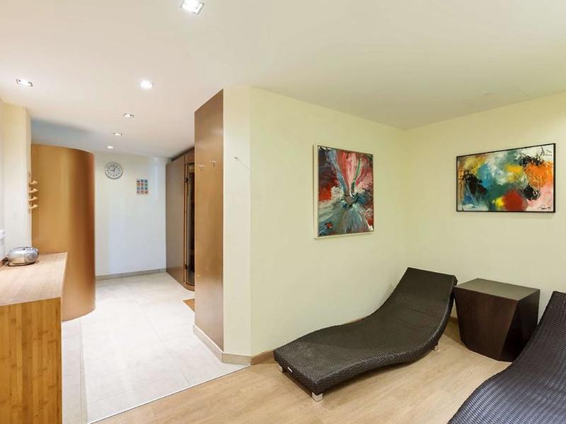 3779E2D8AFF8A327FFE10FAD0E9043A6