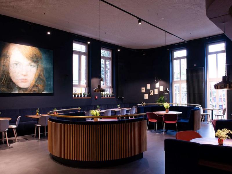 7A09CF3579AE43DA0447901B8DCE49C1