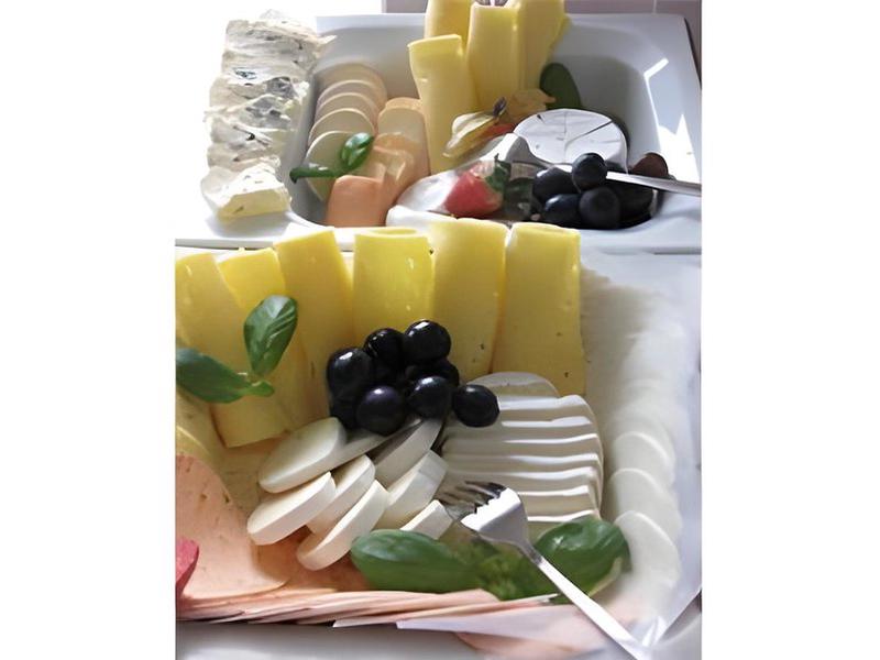 947D24607162F01D8B27279DD57E2A72