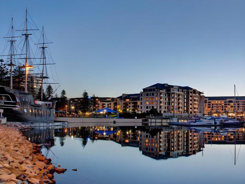 5FCC51E8F9F2A5DCA29C2402FBC7FE4F