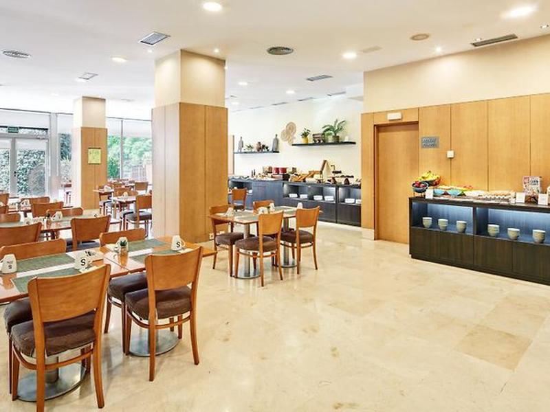 5B111E2A1EAB65F476CA27603054A039