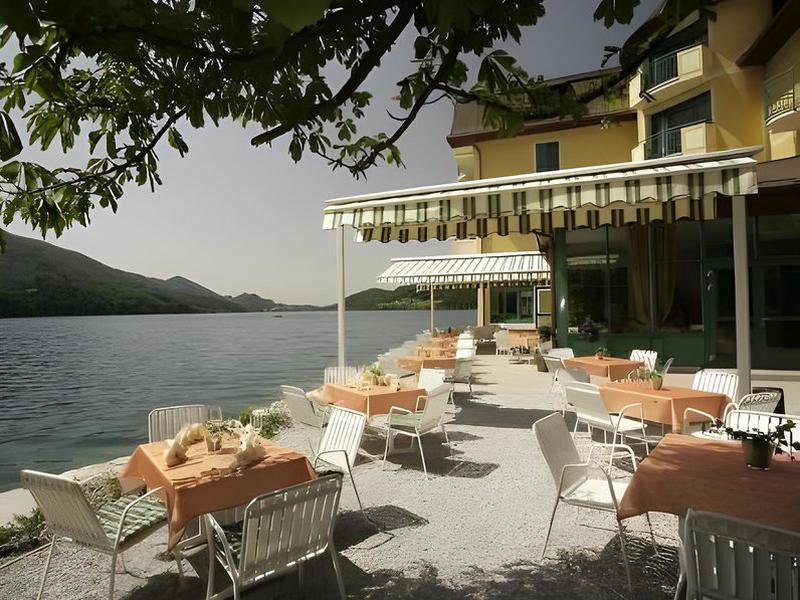 F479F5D03E52137D02B88F6DF8757DA6