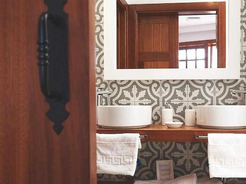 F7AE8817C97AA68F57A809C56EEBBC30