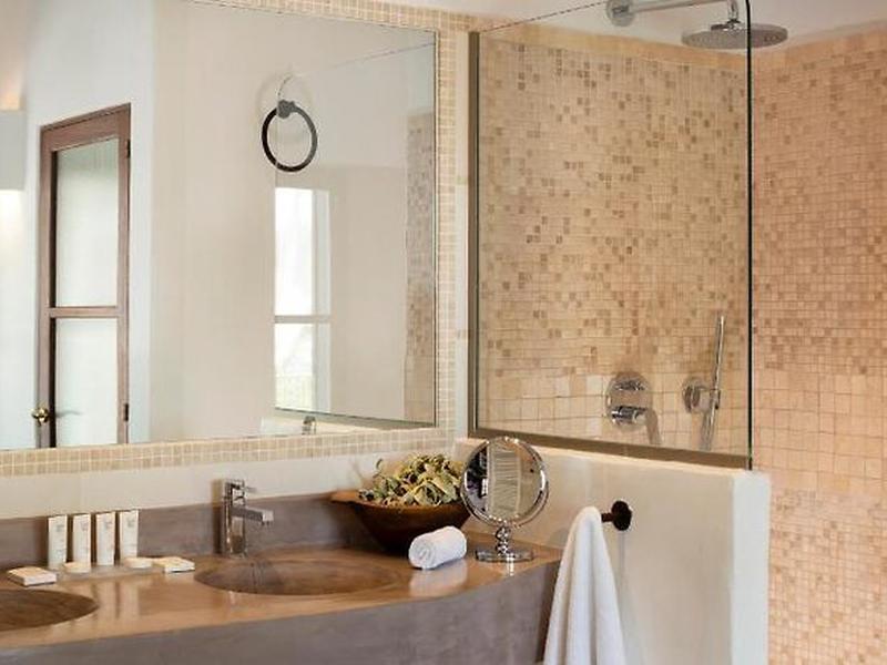 4BF3B672E649F3A1A80258E7CEE72F5D