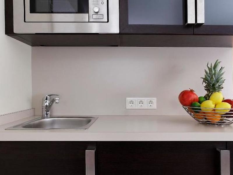 30426F5BED55001582AFE0AD13288F42