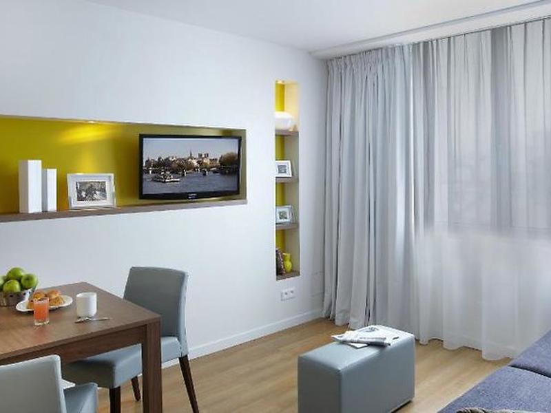 E324177A530ACC6F4F72594D8B0A9F28