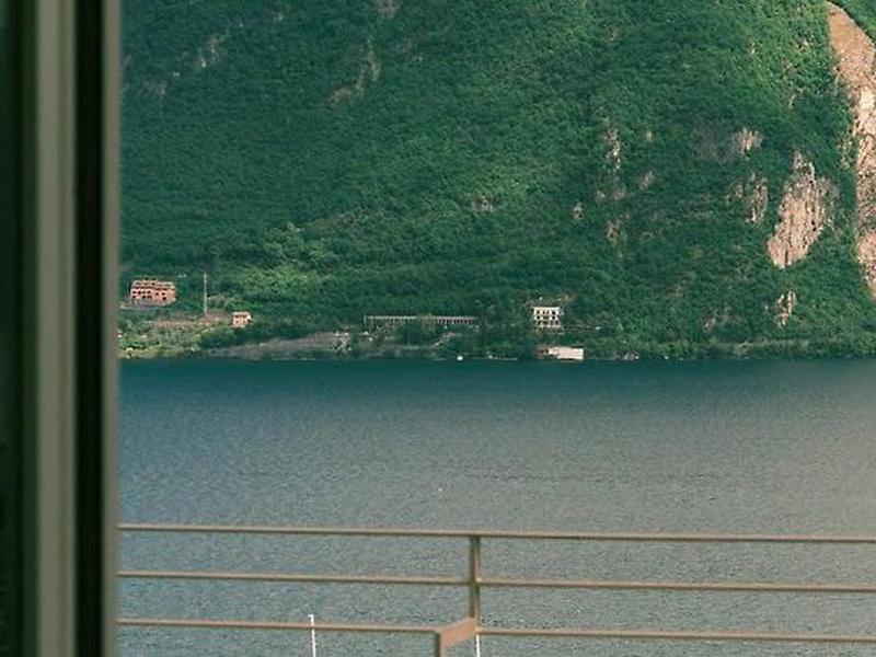 D253838EFDB311878BF66B8759C3FA19