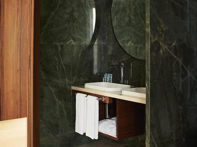 94AAD3D96263DFFF2CA35A7BAD8C40A5