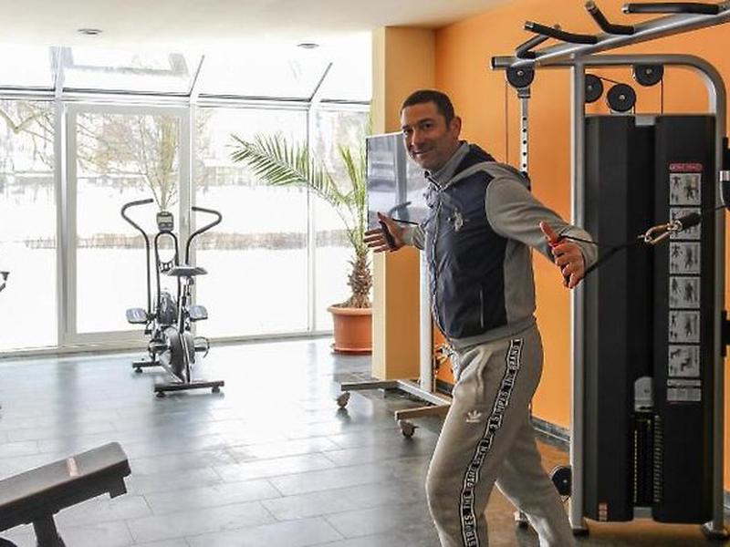 38CD9AB9BEBFF83C5B15B4A2F824E510