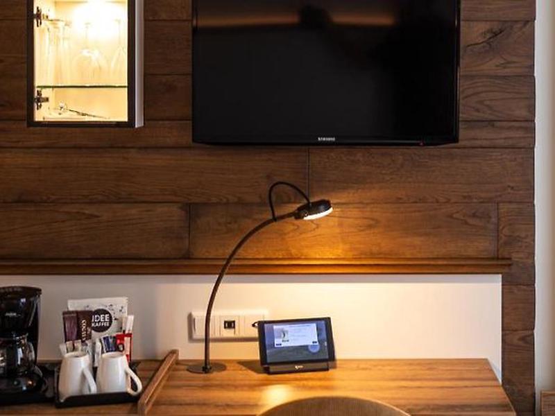 189FD1E723A14CEB95ED6C87F3158E8F