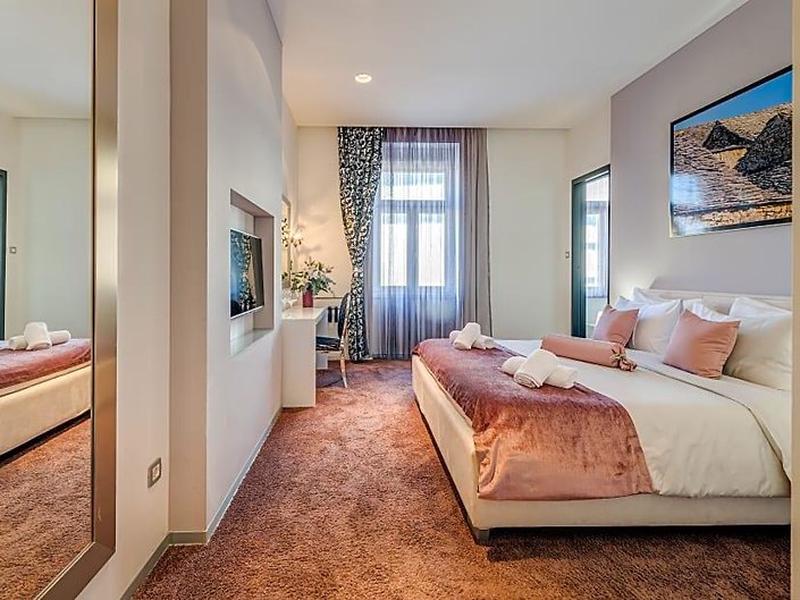 4D6BA4B3179453DAD9690E3F5A3F59E8