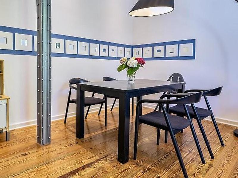 34C87925857FCBB62D4F8084AA3D5782