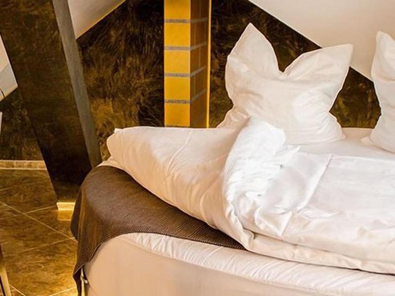 741B481DBC05EDCB318B3CB65A77EF47