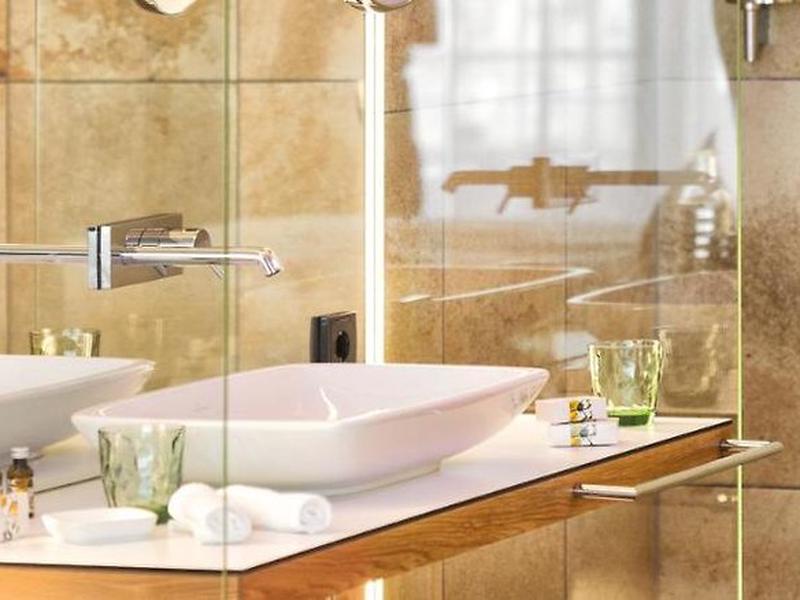 BA09595CC7470F1E809C796672A6B1DD