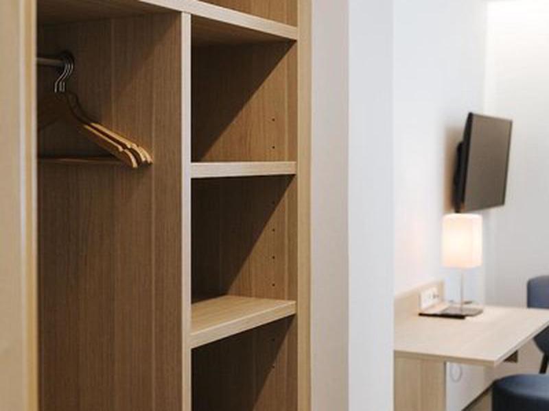 898736B08CC97E46AC7DE3E2B987227D