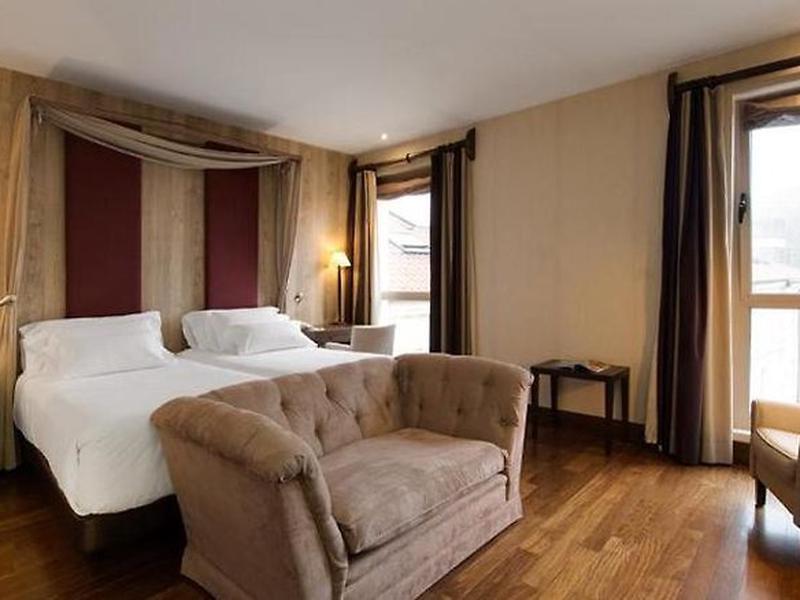 4876E5B92C5CBCF04A658D571BFCF99A