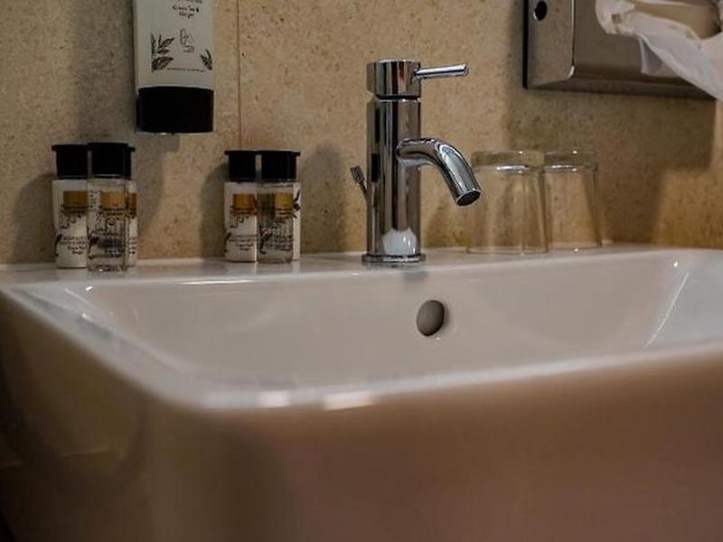 C9AB671B50ABE928F344ED6C4E7A529A