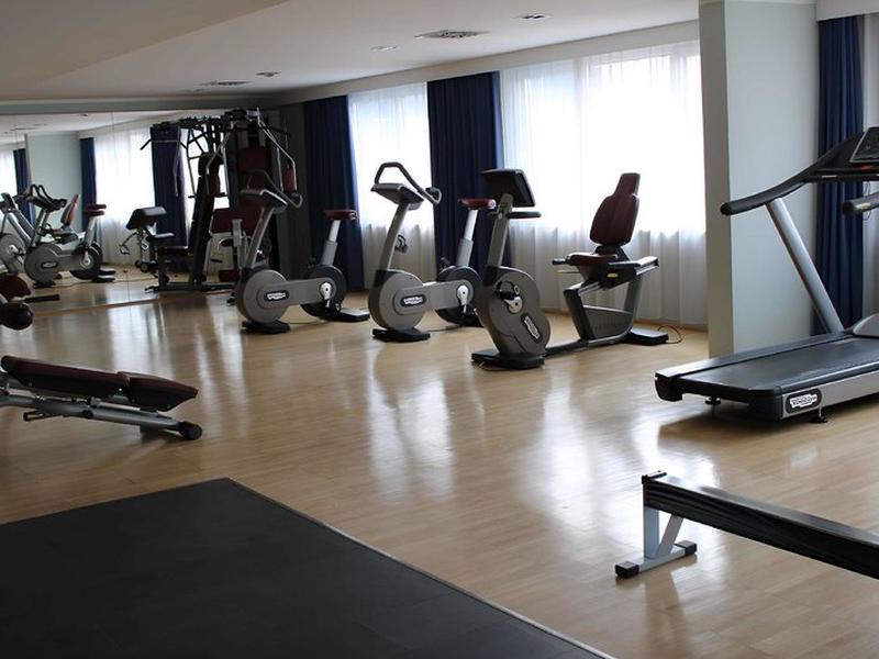 B92740E408A88304CE42AD1E5BE999DE