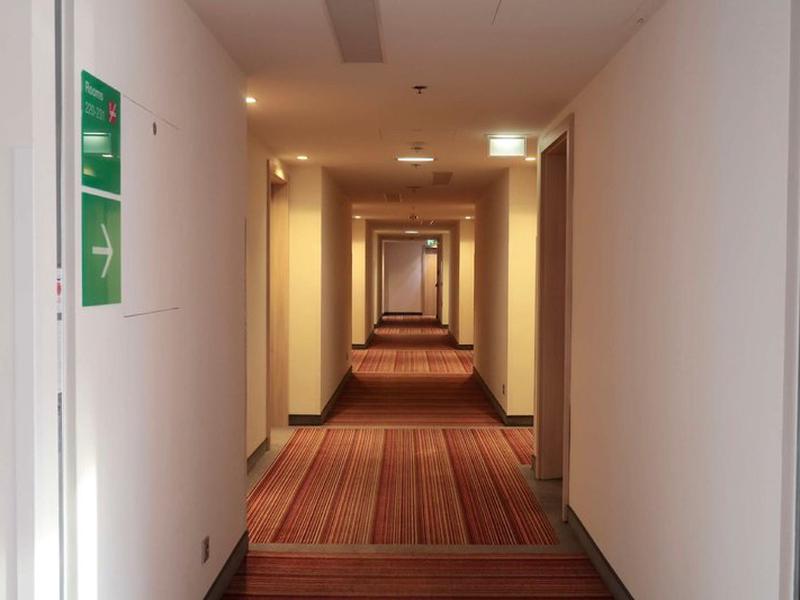 7CA6C2DD1D9D3FCEDFFDD88E82AB4C67