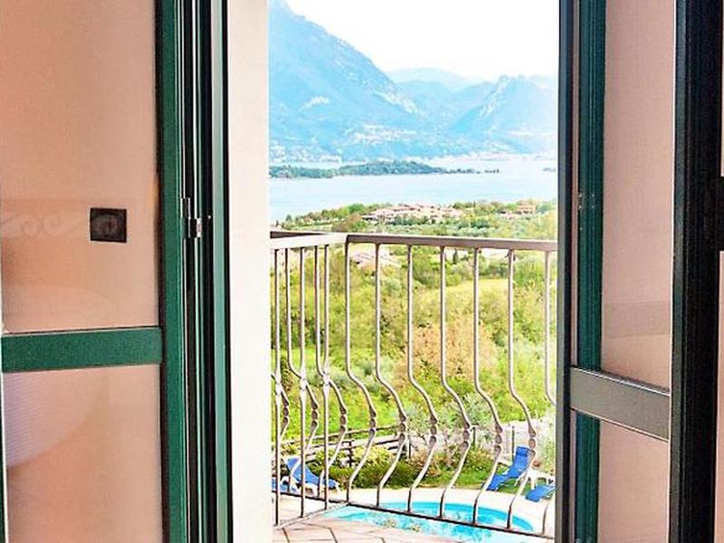 274428527FDF5C5A12749D2B08B7B546