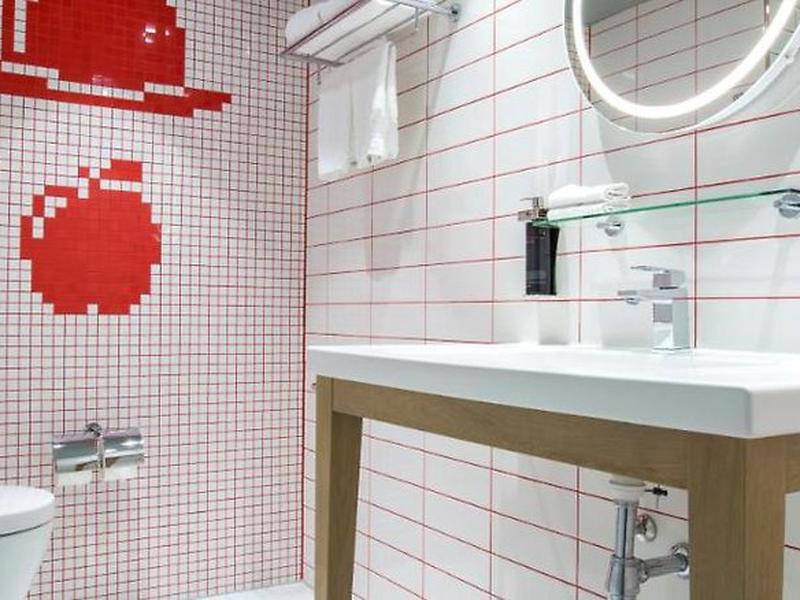 E5EB8AA2E6DCBDDFA3A1D2C4CAA4CE50