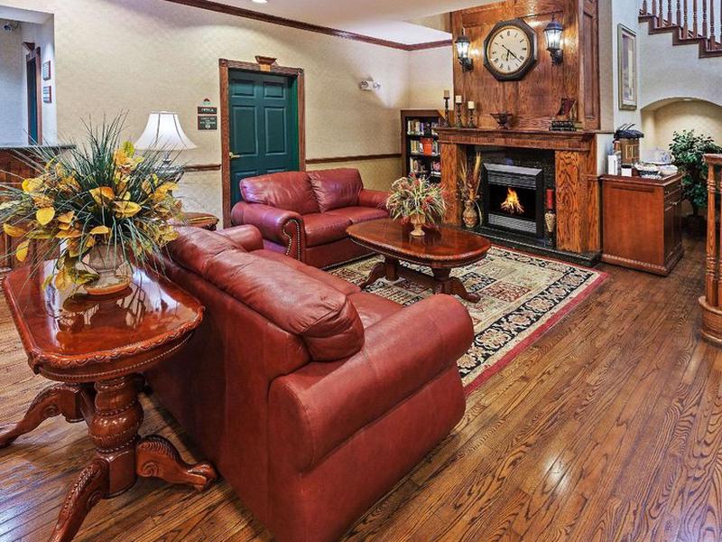 038BB47BE95AEE5E9B1DFF80E556073F