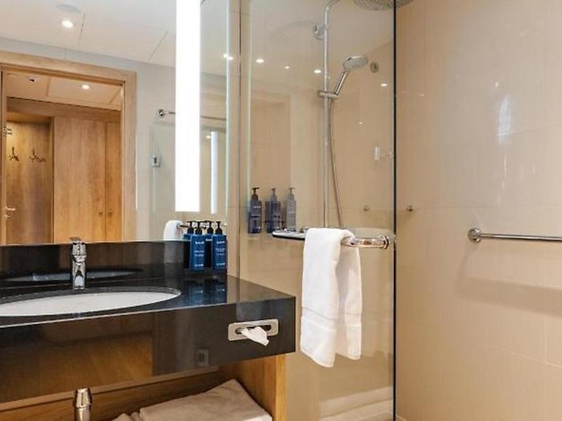 FFC71B8E16050C77980D8FE721B6ECEF