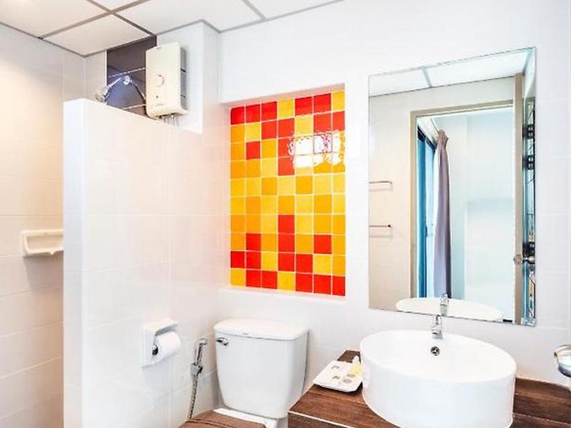 DFB18875FFBB3F3470F18A0696681BFC