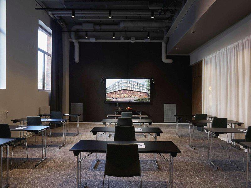 D4B54303D18ADF7726292003DDB6FDE1