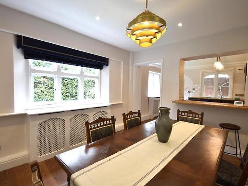 33F3167FDAB03252486A77D947A3707A